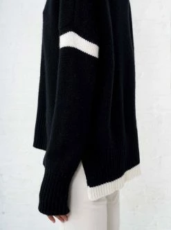 LLC21058_BLACK/CREAM Varsity Sweater 10 LLC21058_BLACK/CREAM Varsity Sweater