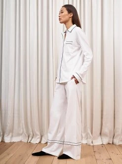 LLC21027/LLC24002_WHITE/NAVY Bonne Nuit Pajamas Sleepwear