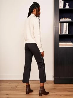 LLC21544_CREAM Honeycomb Mini Mockneck