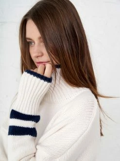 LLC21125 Knitwear Kingsley Turtleneck