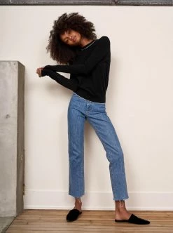 LLC21246_BLACK Knitwear Neat Sweater