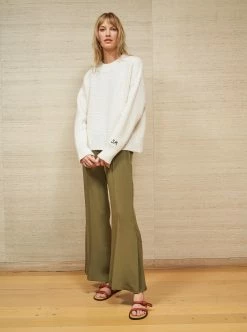 LLC21626_CREAM Monogram Waffle Sweater