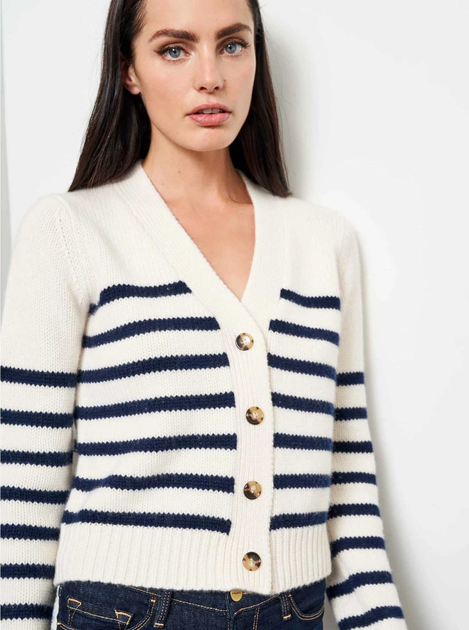 LLC21243_CREAM/NAVY Monogram Mini Marin Cardigan 6 LLC21243_CREAM/NAVY Monogram Mini Marin Cardigan