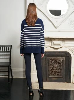 LLC21490_NAVY/CREAM Marin Sweater 11 LLC21490_NAVY/CREAM Marin Sweater