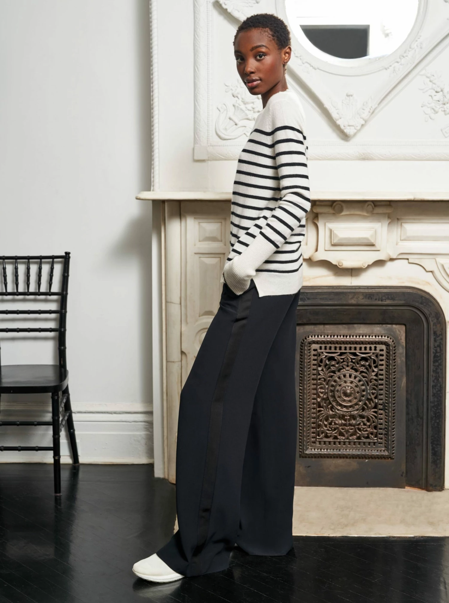 LLC21037_CREAM/BLACK AAA Lean Lines Sweater 8 LLC21037_CREAM/BLACK AAA Lean Lines Sweater