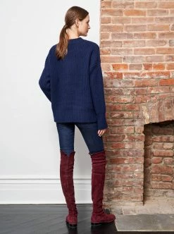 LLC21213_NAVY Toujours Sweater Monogram