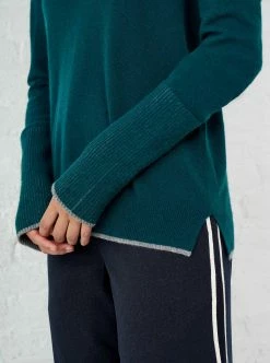 Recurate Re-Ligne AAA V Neck Sweater