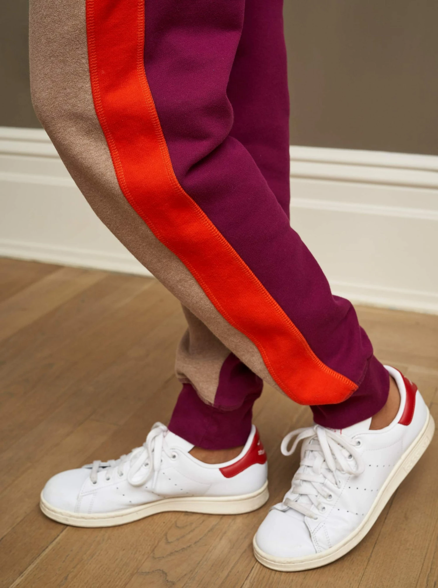 LLC24029_CAMEL MELANGE / RED VIOLET / POPPY RED Pants Aprés Jogger 7 LLC24029_CAMEL MELANGE / RED VIOLET / POPPY RED Pants Aprés Jogger