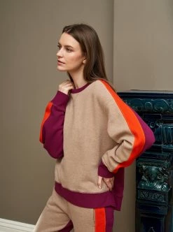 LLC21442_CAMEL MELANGE / RED VIOLET / POPPY RED Aprés Sweatshirt Tops