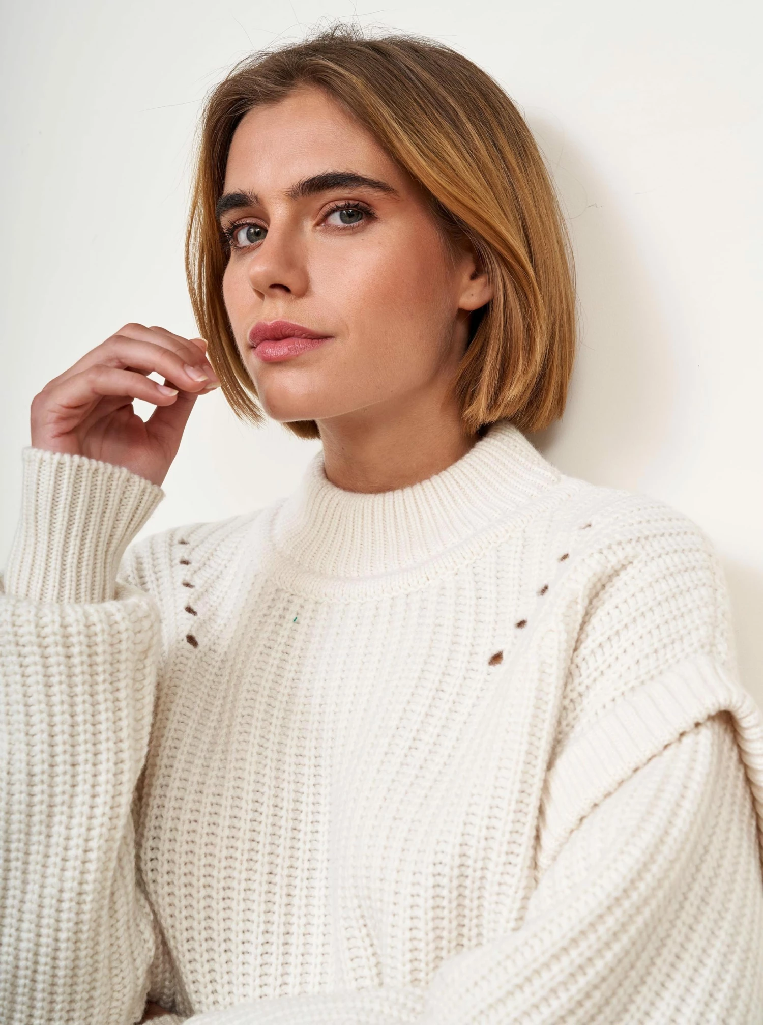 LLC21632_CREAM Balthazar Sweater 7 LLC21632_CREAM Balthazar Sweater