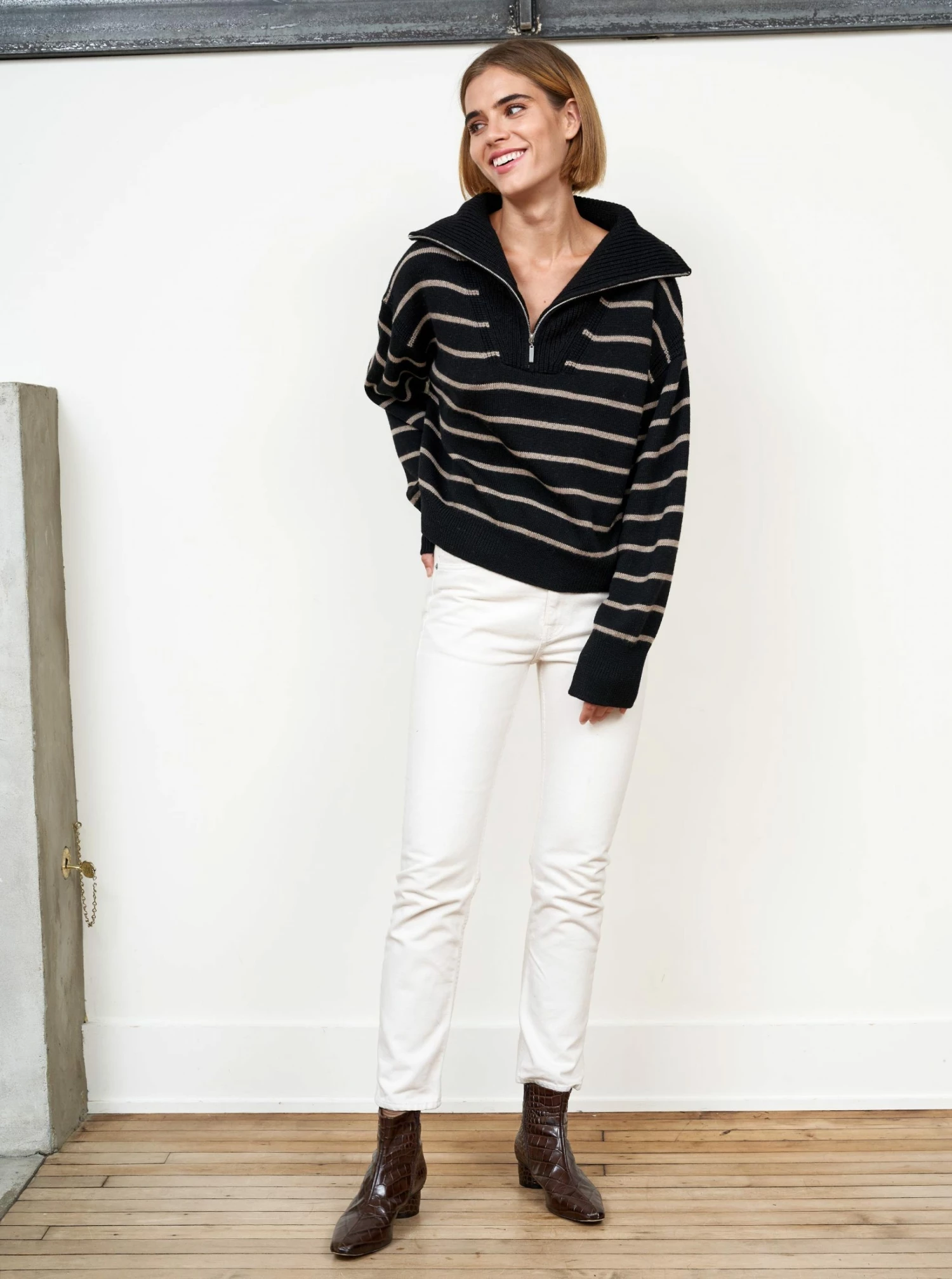 LLC21483_BLACK/TAN Bastien Sweater Monogram 3 LLC21483_BLACK/TAN Bastien Sweater Monogram