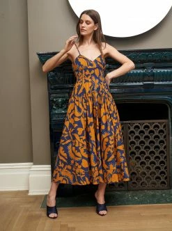 LLC13381_NAVYCOGNAC Bee Dress Dresses