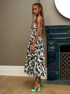 LLC13381_IVORY/BLACK Bee Dress