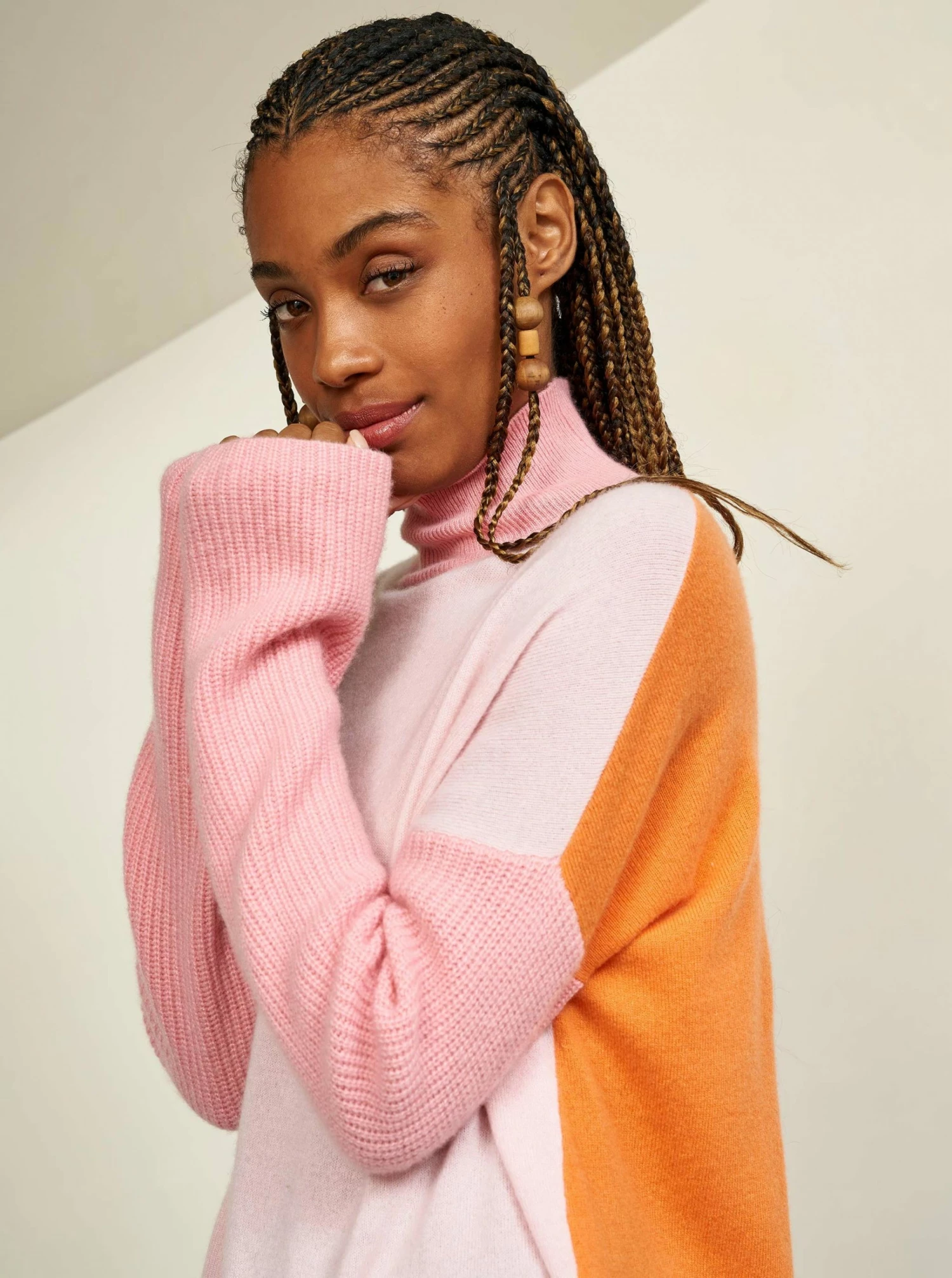 LLC21592 _LIGHT PINK/PEACH/ LIGHT PEACH/ ORANGE Knitwear Block Turtleneck 9 LLC21592 _LIGHT PINK/PEACH/ LIGHT PEACH/ ORANGE Knitwear Block Turtleneck