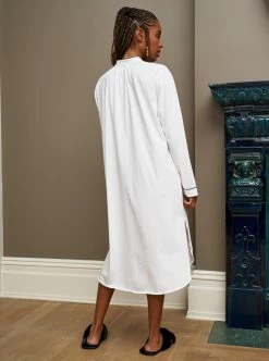 LLC23042_WHITE / NAVY Bonne Nuit Shirt Dress Monogram