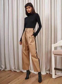 LLC21432_BLACK Danny T Neck Tees