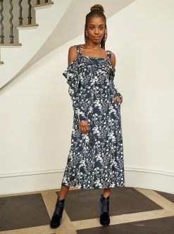 LLC13342_NAVY/CREAM Dresses Eve Dress