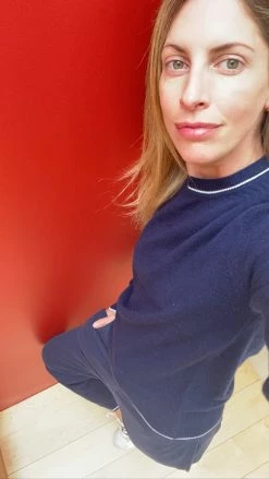 LLC21246_NAVY Neat Sweater