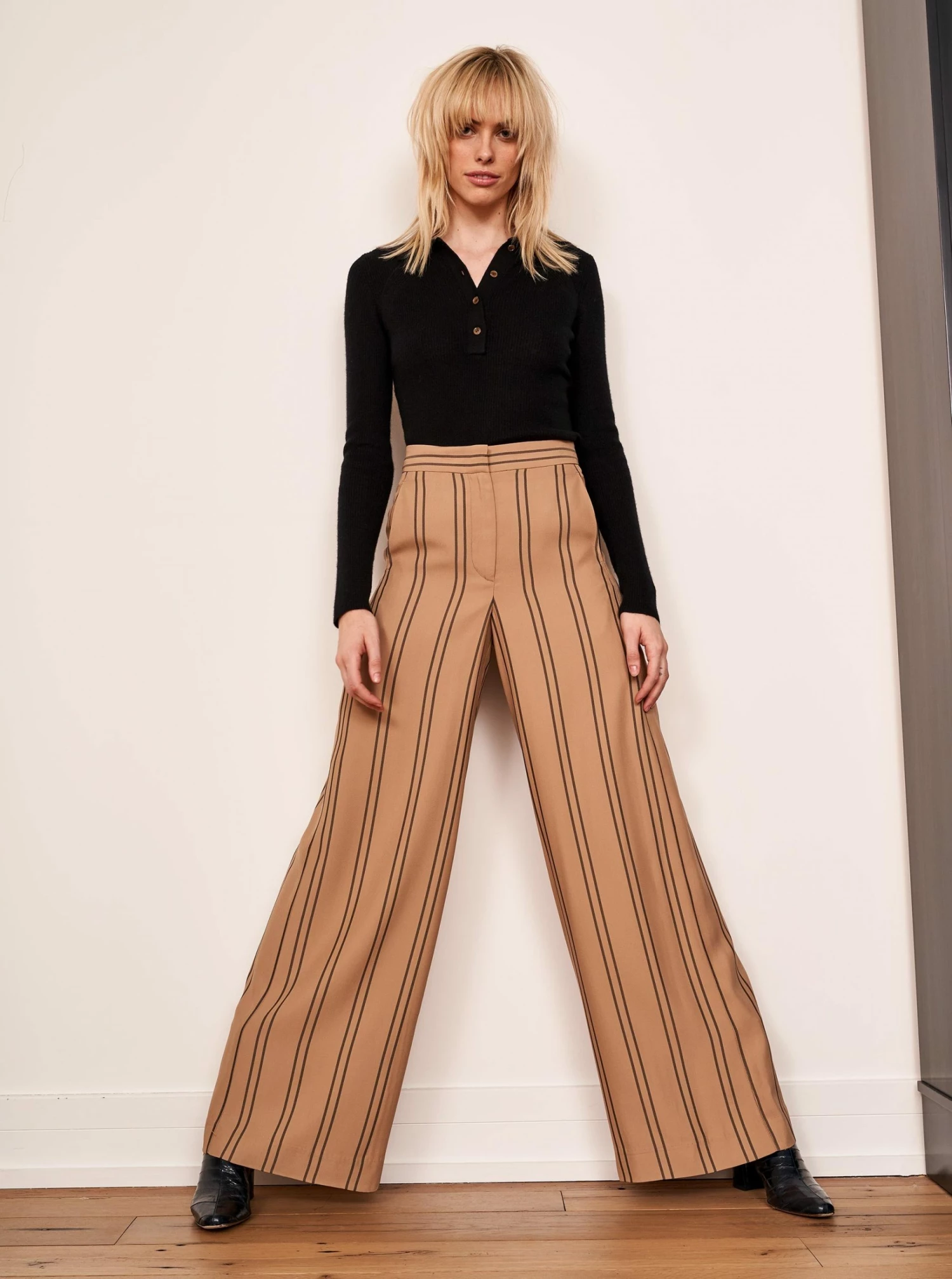 LLC21472_BLACK Fine Line Polo Sweater Knitwear 8 LLC21472_BLACK Fine Line Polo Sweater Knitwear