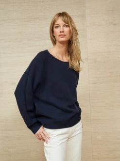 LLC21650_NAVY Knitwear Gaston Sweater