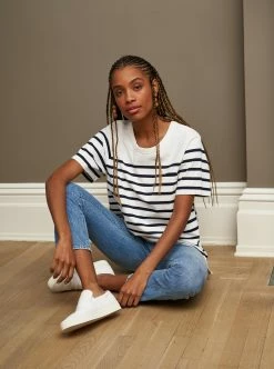 LLC21668_IVORY/NAVY STRIPES Harry Tee