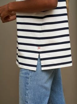 LLC21668_IVORY/NAVY STRIPES Harry Tee