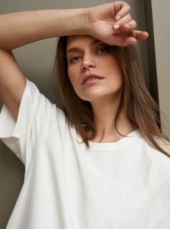 LLC21667_WHITE Harry Tee