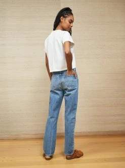 LLC21702_WHITE Henry Tee Tees