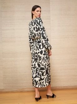 LLC13361_IVORY/BLACK Imogen Dress Dresses