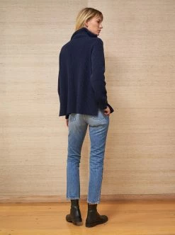 LLC21681_NAVY Jacques Sweater