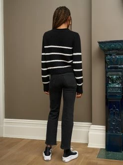 LLC21618_BLACK / CREAM Mini Marina Sweater