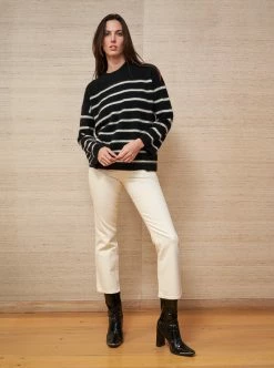 LLC21617_BLACK/CREAM Nirvana Sweater Knitwear