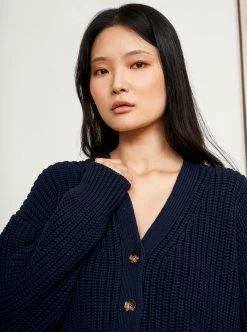 LLC21352_NAVY Knitwear Picnic Cardigan