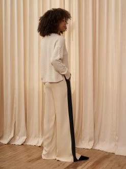 LLC21350_CREAM Picnic Sweater Knitwear