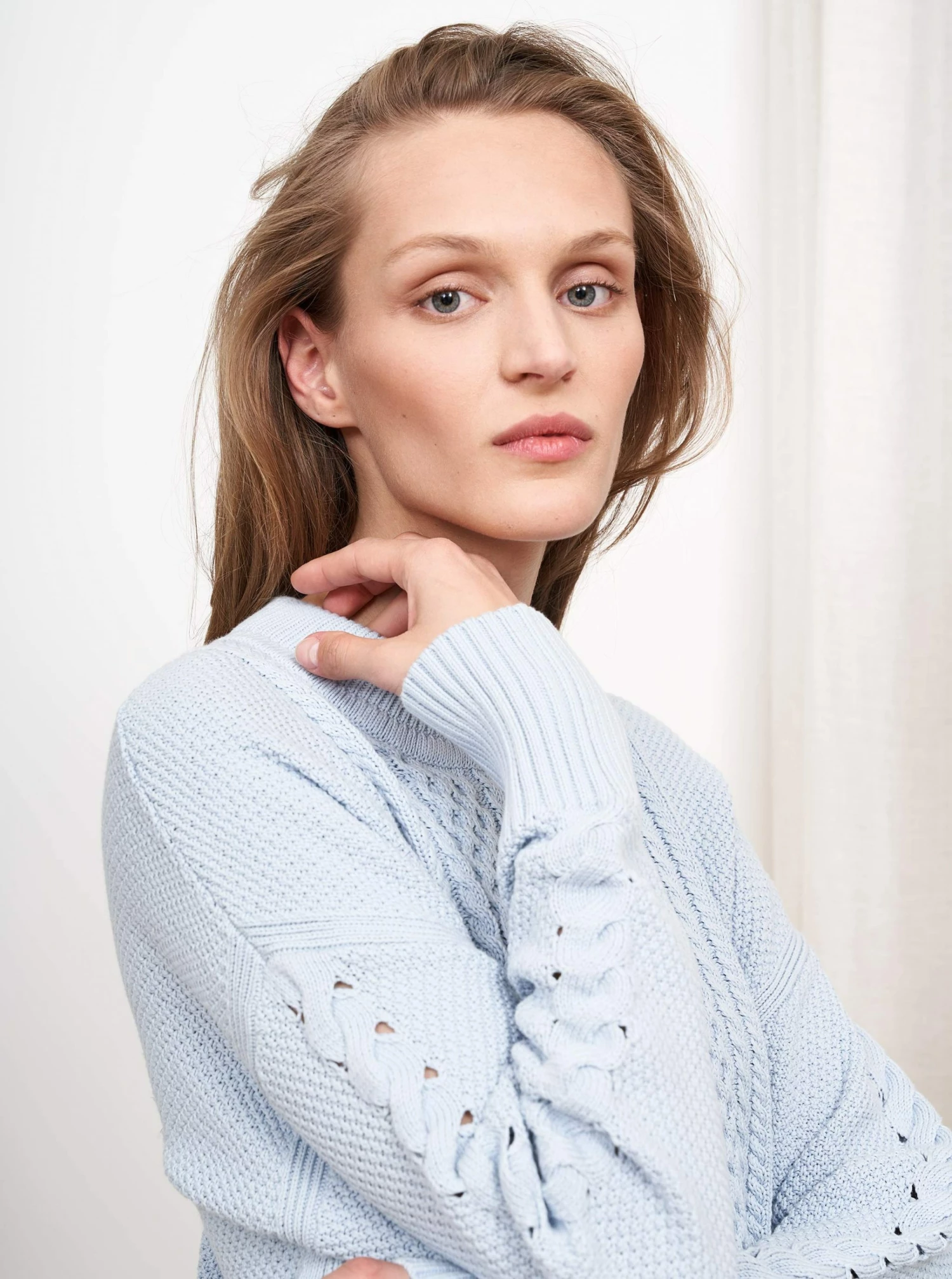 LLC21350_PALE BLUE Picnic Sweater 3 LLC21350_PALE BLUE Picnic Sweater