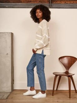 LLC21360_CREAM/WHITE Plage Sweater