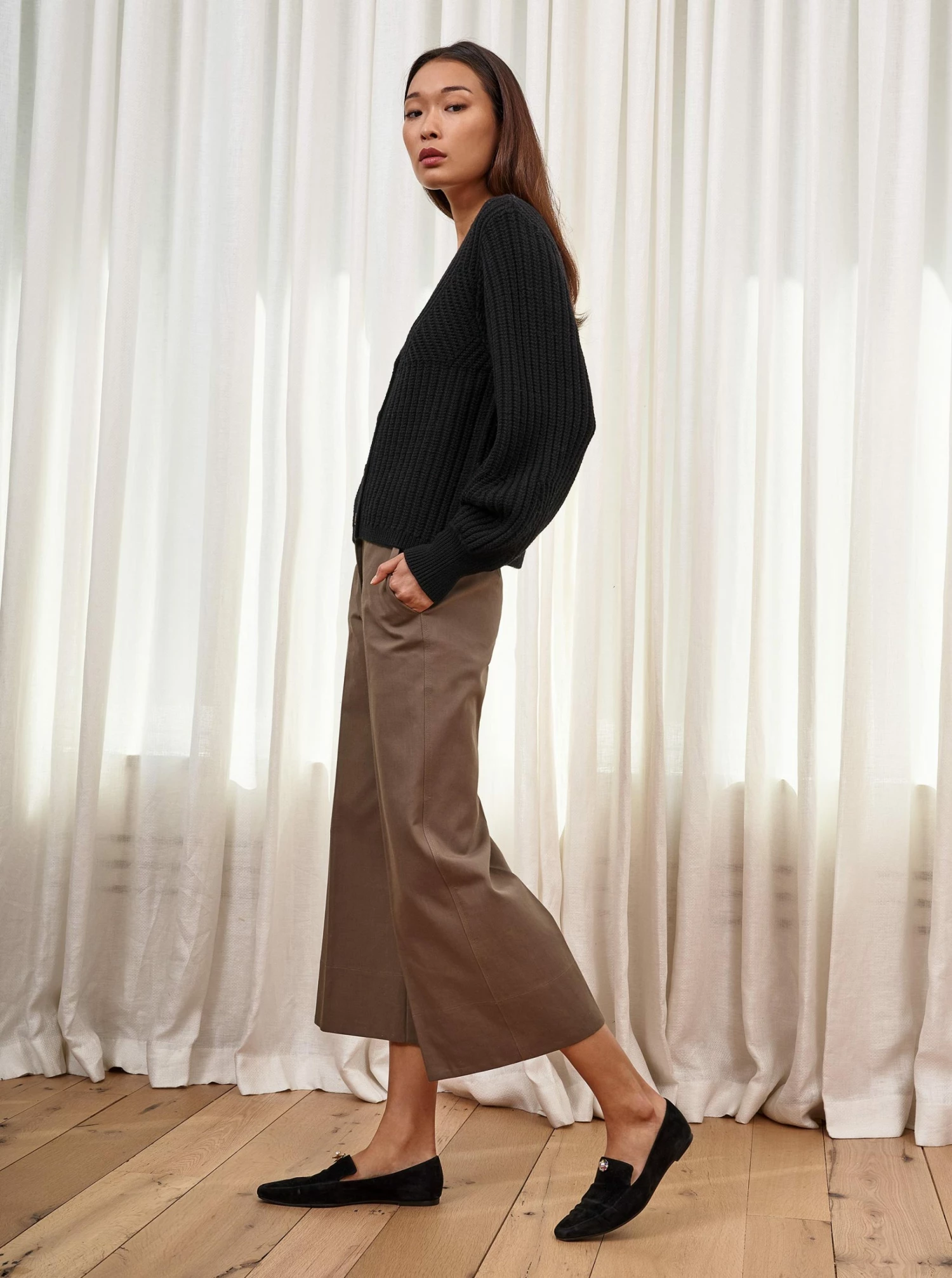 LLC21454_BLACK Provence Cardigan Knitwear 8 LLC21454_BLACK Provence Cardigan Knitwear