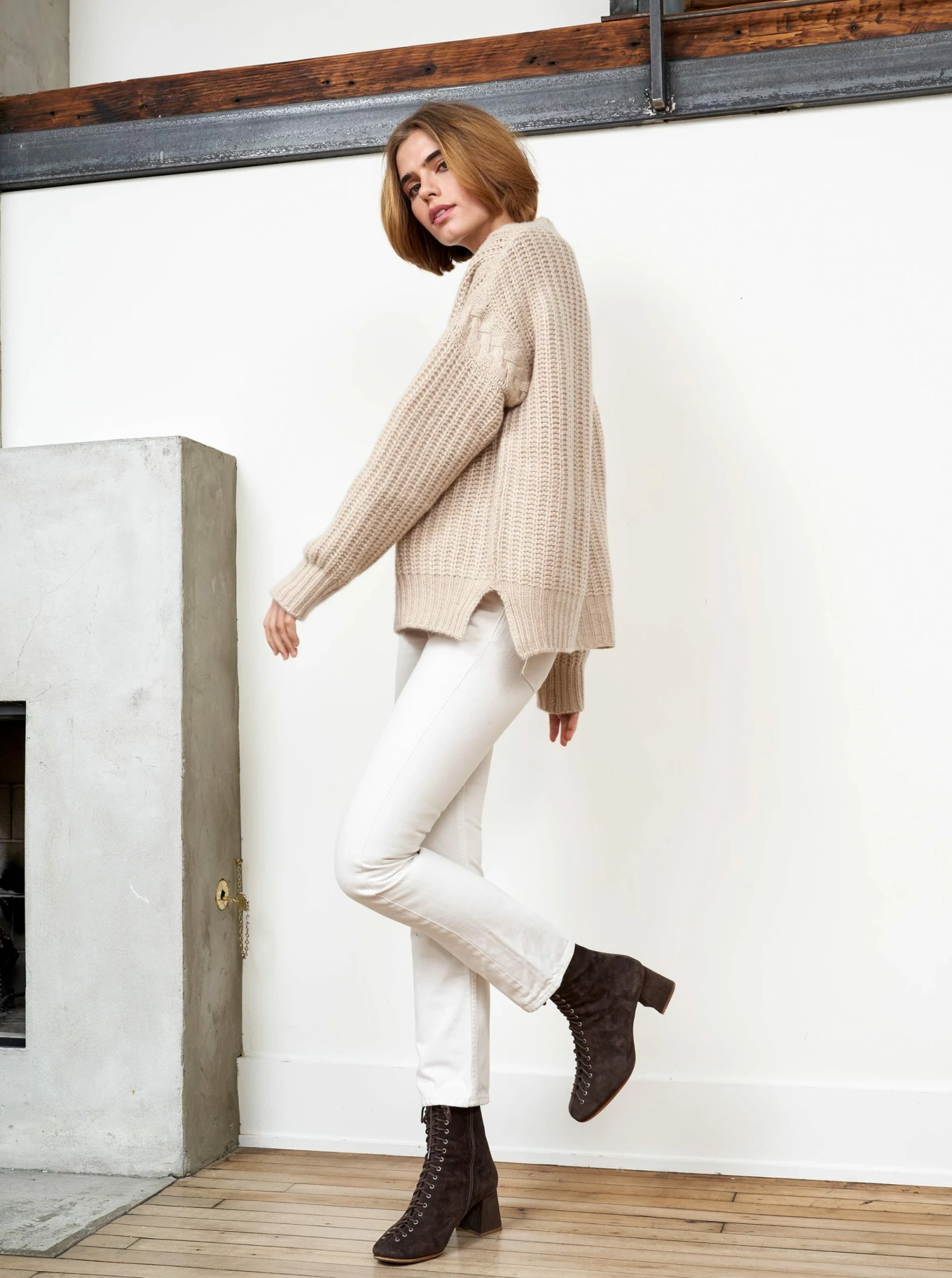 LLC21415_LIGHT TAN Knitwear Scotia Sweater 10 LLC21415_LIGHT TAN Knitwear Scotia Sweater