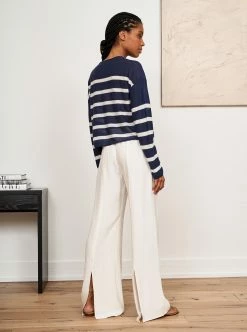 LLC21567_NAVY/CREAM Serge Sweater Knitwear