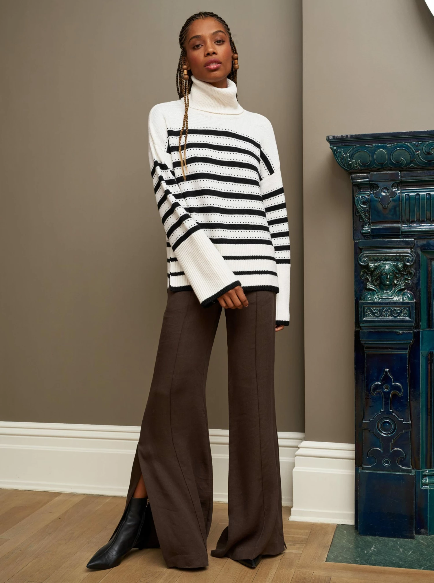 LLC21673_CREAM/BLACK Shadow Stripe Turtleneck Knitwear 7 LLC21673_CREAM/BLACK Shadow Stripe Turtleneck Knitwear