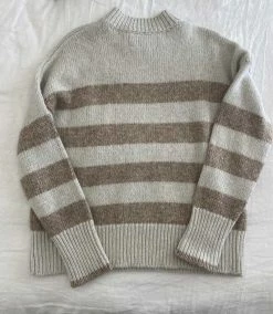 Recurate Soft Marin Sweater