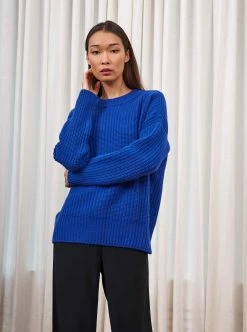 LLC21213_YK BLUE Toujours Sweater