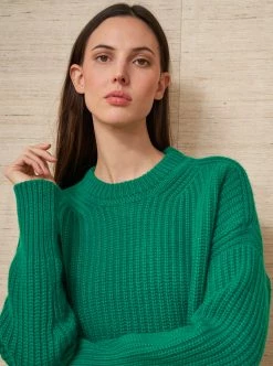 LLC21213_KELLY GREEN Toujours Sweater
