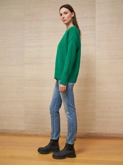 LLC21213_KELLY GREEN Toujours Sweater