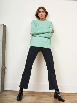 LLC21213_MINT Toujours Sweater Monogram