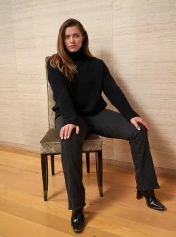 LLC21212_BLACK Monogram Toujours Turtleneck