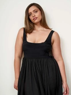 LLC13271_BLACK Dresses Villanelle Dress