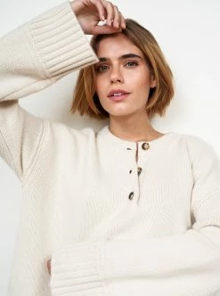 LLC21631_CREAM Val Sweater Monogram