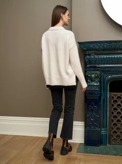 LLC21058_CREAM/BLACK Knitwear Varsity Sweater