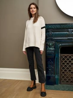 LLC21058_CREAM/BLACK Knitwear Varsity Sweater